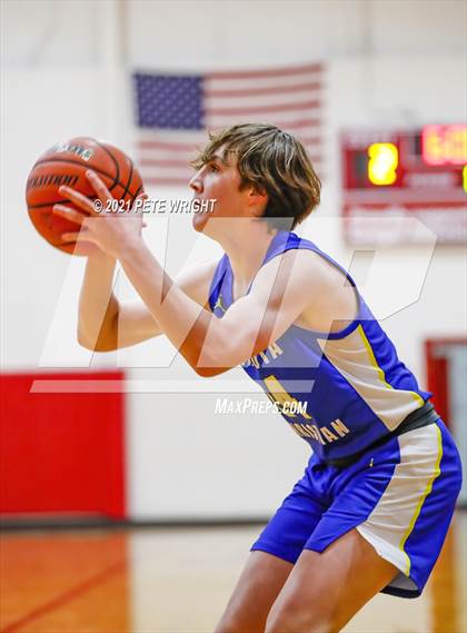 Thumbnail 2 in Sarasota Christian @ Cardinal Mooney photogallery.