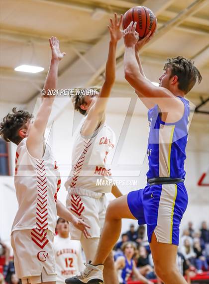 Thumbnail 3 in Sarasota Christian @ Cardinal Mooney photogallery.