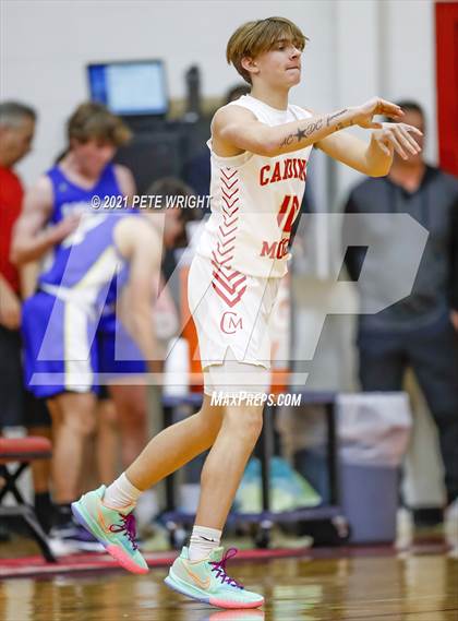 Thumbnail 3 in Sarasota Christian @ Cardinal Mooney photogallery.