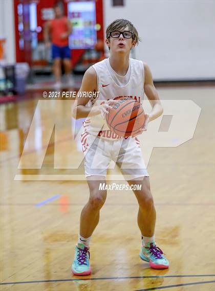 Thumbnail 3 in Sarasota Christian @ Cardinal Mooney photogallery.