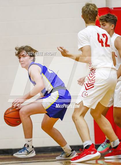 Thumbnail 3 in Sarasota Christian @ Cardinal Mooney photogallery.