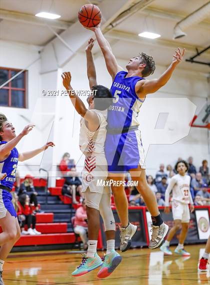 Thumbnail 3 in Sarasota Christian @ Cardinal Mooney photogallery.