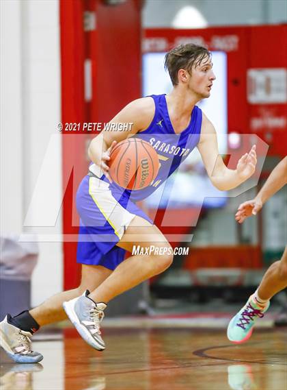 Thumbnail 3 in Sarasota Christian @ Cardinal Mooney photogallery.