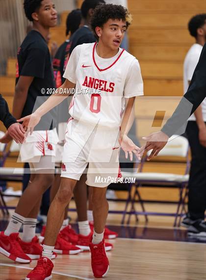 Thumbnail 3 in Riverdale Ridge vs. Denver East photogallery.