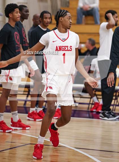 Thumbnail 2 in Riverdale Ridge vs. Denver East photogallery.