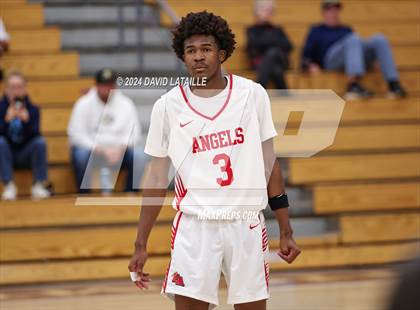 Thumbnail 3 in Riverdale Ridge vs. Denver East photogallery.