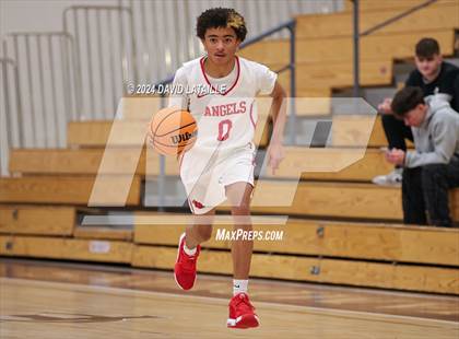 Thumbnail 3 in Riverdale Ridge vs. Denver East photogallery.