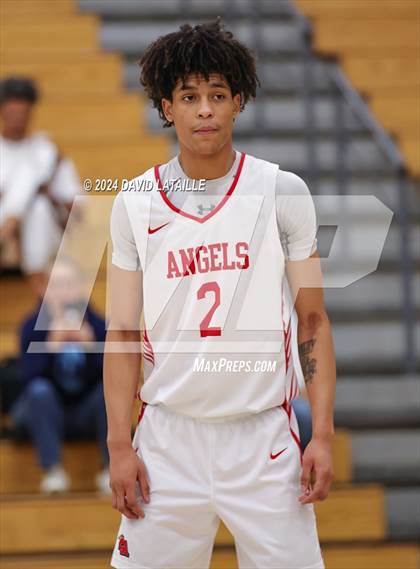 Thumbnail 2 in Riverdale Ridge vs. Denver East photogallery.