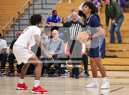 Thumbnail 3 in Riverdale Ridge vs. Denver East photogallery.