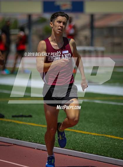 Thumbnail 1 in Golden League CIF Finals (Boys 800 Meter) photogallery.