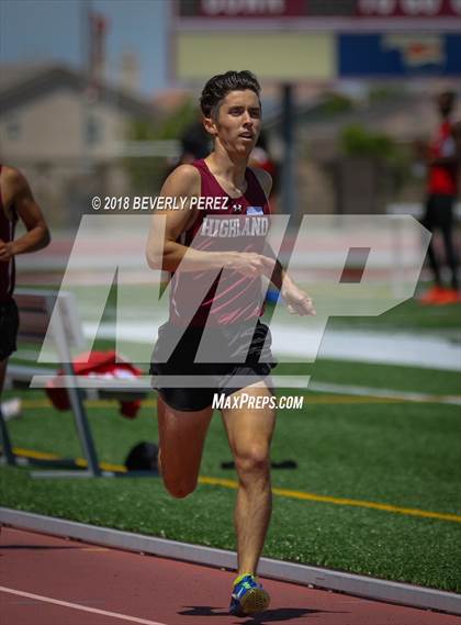 Thumbnail 2 in Golden League CIF Finals (Boys 800 Meter) photogallery.