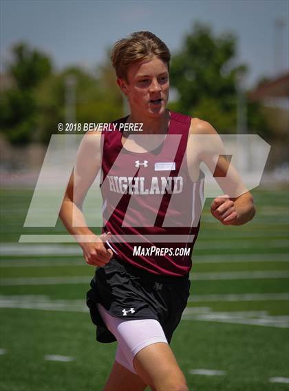 Thumbnail 3 in Golden League CIF Finals (Boys 800 Meter) photogallery.