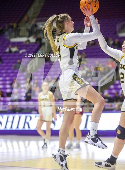 Thumbnail 3 in Morgan vs. Emery (UHSAA 3A Quarterfinal)) photogallery.