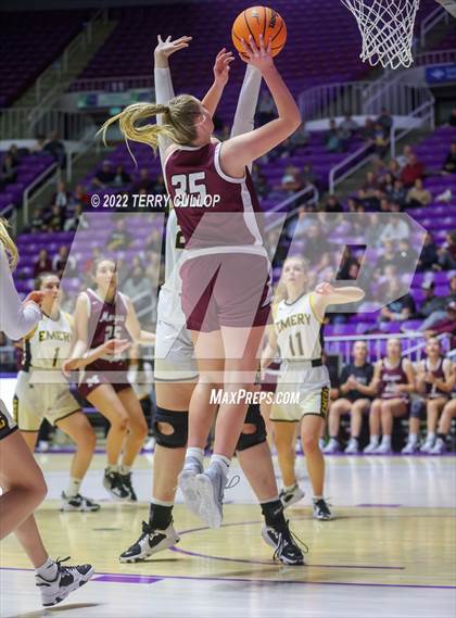 Thumbnail 3 in Morgan vs. Emery (UHSAA 3A Quarterfinal)) photogallery.