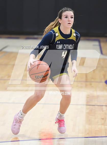 Thumbnail 3 in Yuma Catholic @ Northwest Christian photogallery.
