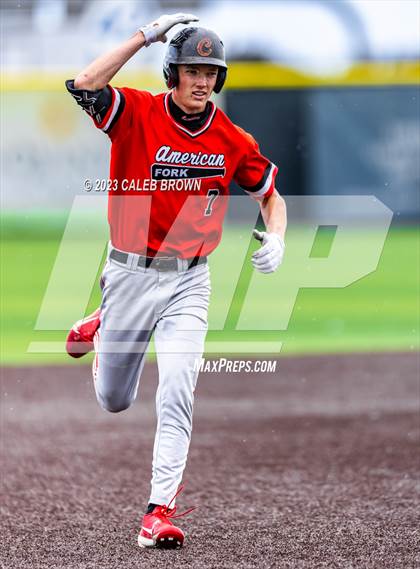 Thumbnail 2 in Skyridge vs. American Fork (UHSAA 6A Championship - Game 3) photogallery.