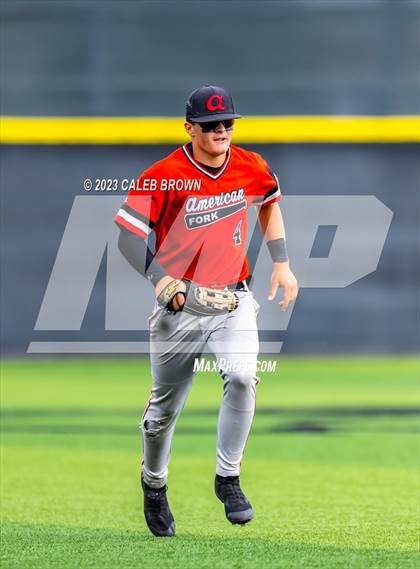 Thumbnail 3 in Skyridge vs. American Fork (UHSAA 6A Championship - Game 3) photogallery.