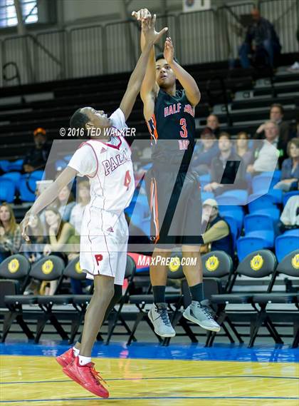 Thumbnail 2 in Palma vs. Half Moon Bay (S.C. Warriors NorCal Tournament) photogallery.