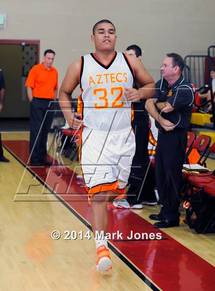 Thumbnail 2 in Corona del Sol vs. Chinle (Hoophall West Tournament) photogallery.