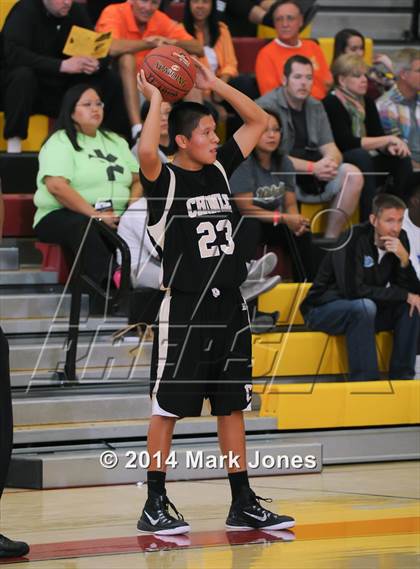 Thumbnail 2 in Corona del Sol vs. Chinle (Hoophall West Tournament) photogallery.
