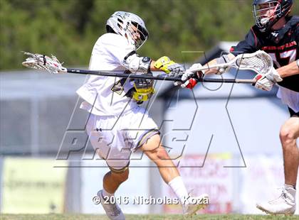 Thumbnail 2 in Harvard-Westlake vs. Peninsula photogallery.