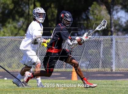 Thumbnail 2 in Harvard-Westlake vs. Peninsula photogallery.