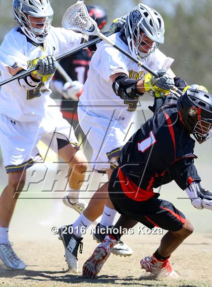 Thumbnail 1 in Harvard-Westlake vs. Peninsula photogallery.