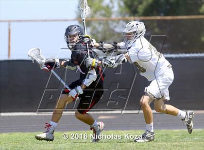 Thumbnail 2 in Harvard-Westlake vs. Peninsula photogallery.