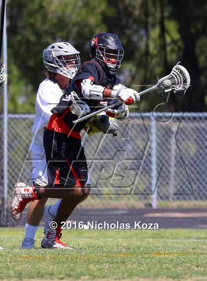 Thumbnail 3 in Harvard-Westlake vs. Peninsula photogallery.