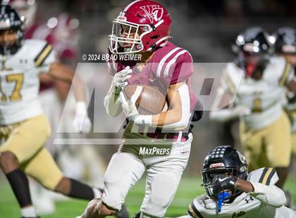 Thumbnail 3 in Leesville vs E,D. White (LHSAA State Semifinals Division II Select) photogallery.
