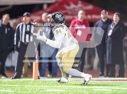Thumbnail 2 in Leesville vs E,D. White (LHSAA State Semifinals Division II Select) photogallery.
