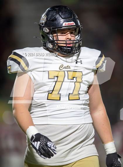Thumbnail 2 in Leesville vs E,D. White (LHSAA State Semifinals Division II Select) photogallery.