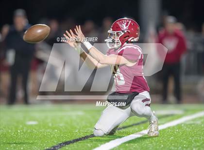 Thumbnail 1 in Leesville vs E,D. White (LHSAA State Semifinals Division II Select) photogallery.