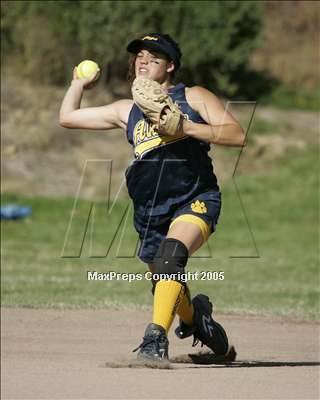 Thumbnail 3 in Acalanes vs. Alhambra (Sec. Playoff) photogallery.