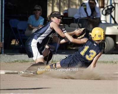 Thumbnail 3 in Acalanes vs. Alhambra (Sec. Playoff) photogallery.