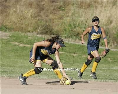 Thumbnail 1 in Acalanes vs. Alhambra (Sec. Playoff) photogallery.