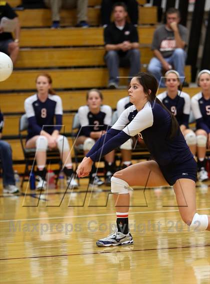 Thumbnail 1 in Olathe East vs. Lansing photogallery.