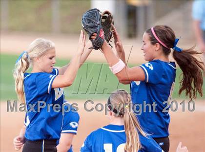 Thumbnail 1 in Santa Margarita vs. Corona (CIF SS D1 Final) photogallery.