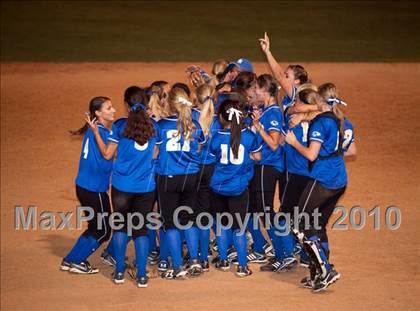 Thumbnail 1 in Santa Margarita vs. Corona (CIF SS D1 Final) photogallery.
