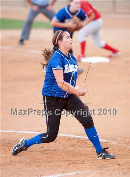 Thumbnail 2 in Santa Margarita vs. Corona (CIF SS D1 Final) photogallery.