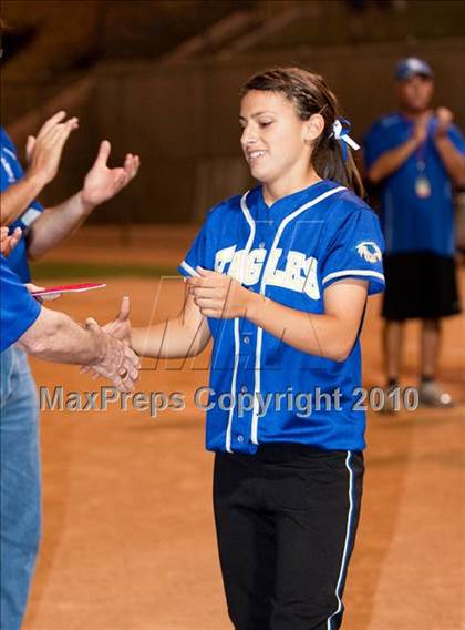 Thumbnail 1 in Santa Margarita vs. Corona (CIF SS D1 Final) photogallery.