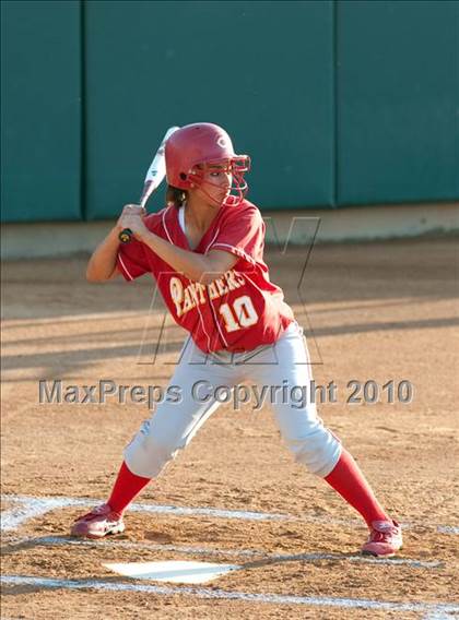 Thumbnail 1 in Santa Margarita vs. Corona (CIF SS D1 Final) photogallery.