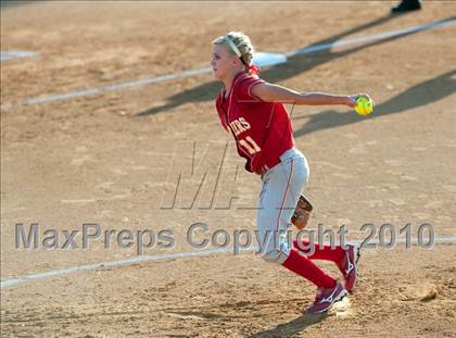 Thumbnail 2 in Santa Margarita vs. Corona (CIF SS D1 Final) photogallery.