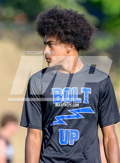 Thumbnail 1 in Whitney vs Rocklin 7v7 photogallery.