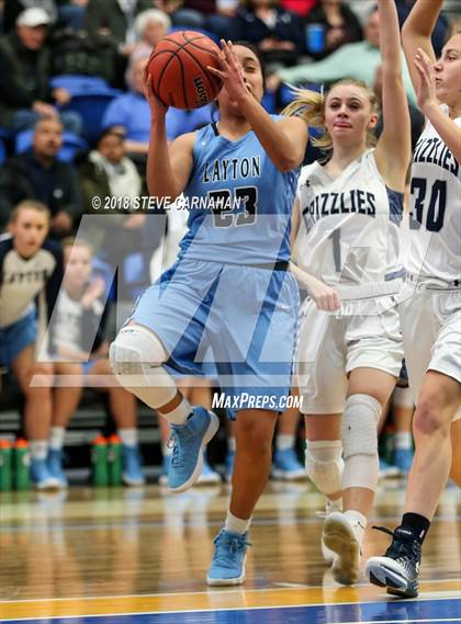 Thumbnail 3 in Copper Hills vs. Layton (UHSAA 6A Quarter Final) photogallery.