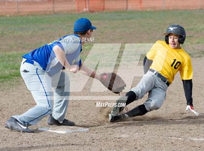 Thumbnail 3 in Tierra Encantada @ Penasco photogallery.