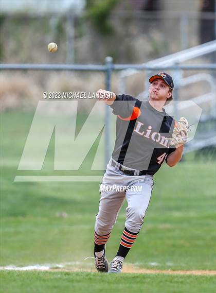 Thumbnail 2 in Middletown North @ Matawan Regional photogallery.