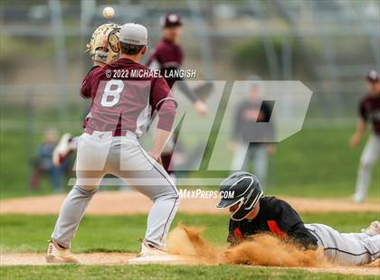 Thumbnail 1 in Middletown North @ Matawan Regional photogallery.