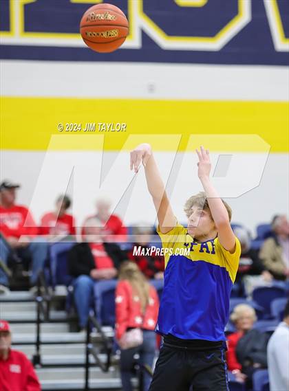 Thumbnail 3 in Lipan vs. Hamilton (UIL 2A Bi-district playoff) photogallery.