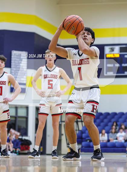 Thumbnail 1 in Lipan vs. Hamilton (UIL 2A Bi-district playoff) photogallery.